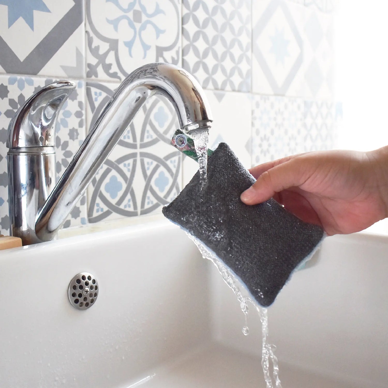 éponge grattante écologique écolo bleue lavable réutilisable eponge évier eau